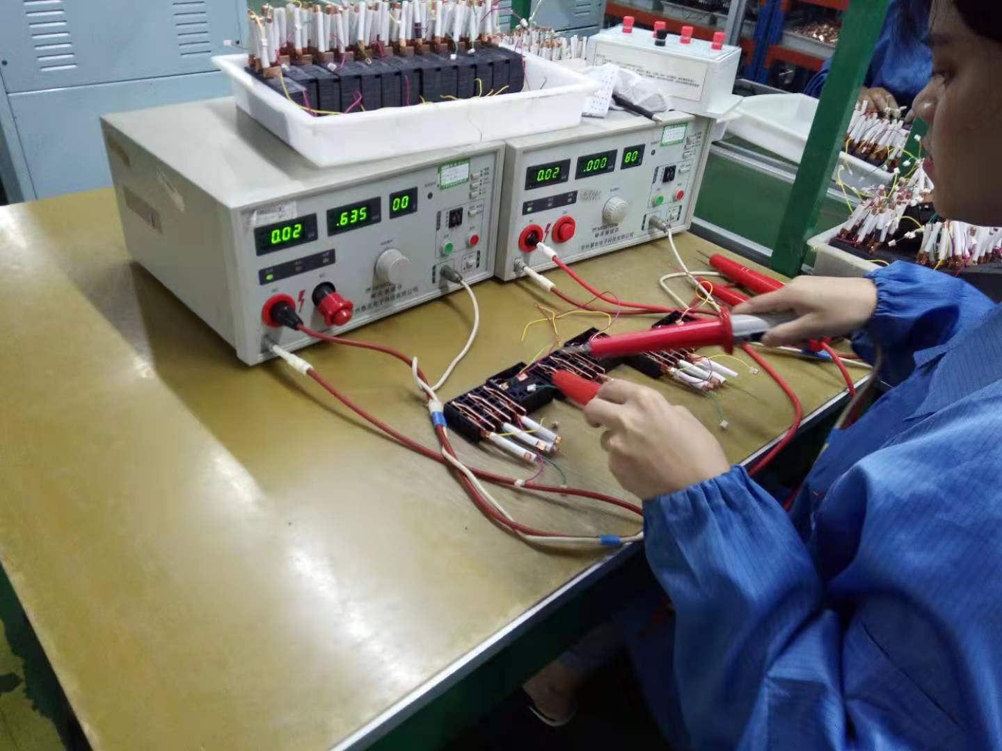 Dielectric strength tester